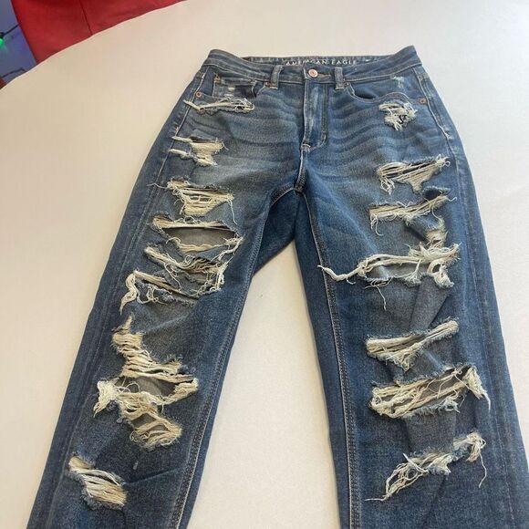 American Eagle Mom Jeans Stretch Destroyed Denim Jeans Size 6 - Picture 2 of 9